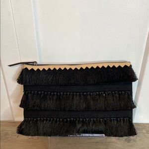 💚 Stella & Dot | Black & Tan Fringe Tassel Clutch - East West - Floral interior